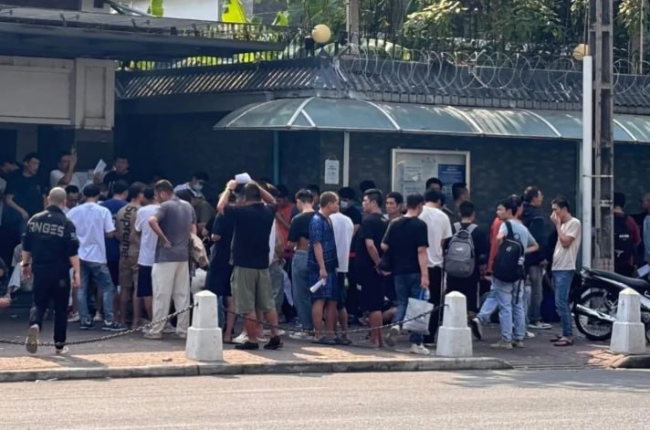 幻灯片-聚财集团-黑灰产业爆料交流通知站点