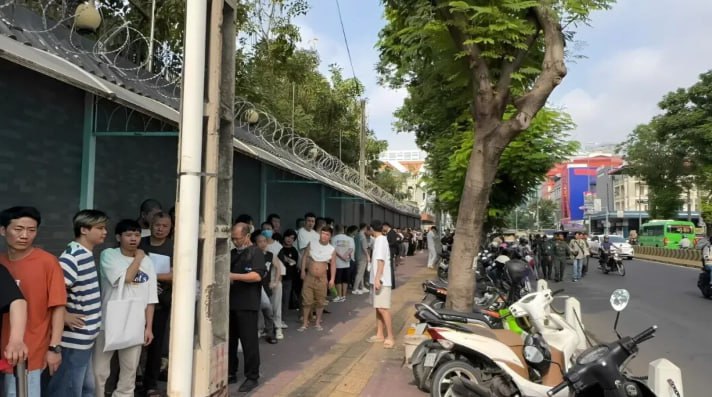 幻灯片-聚财集团-黑灰产业爆料交流通知站点